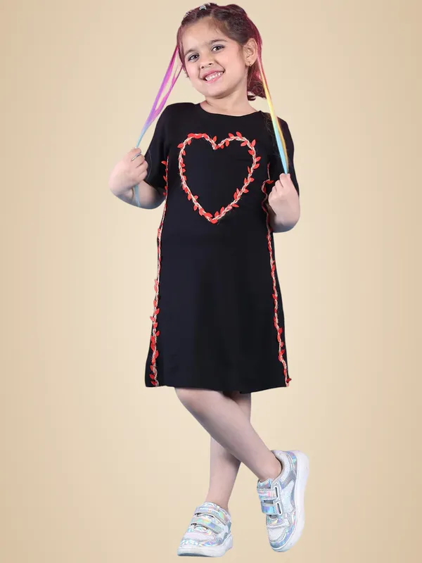 Black_Rayon_Solid_Dress_For_Kids