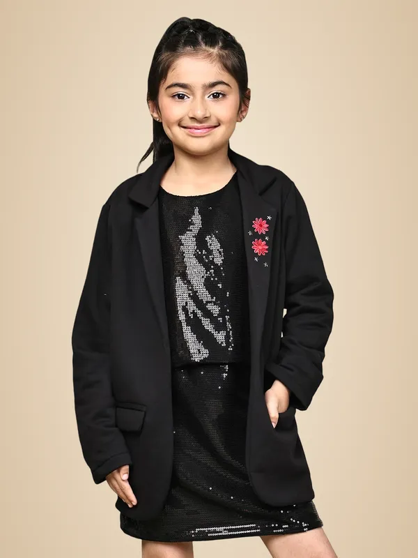 Black_Fleece_Solid_Jacket_For_Kids
