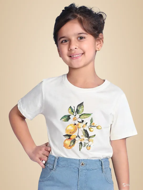 Cream_Rayon_Solid_Top_For_Kids