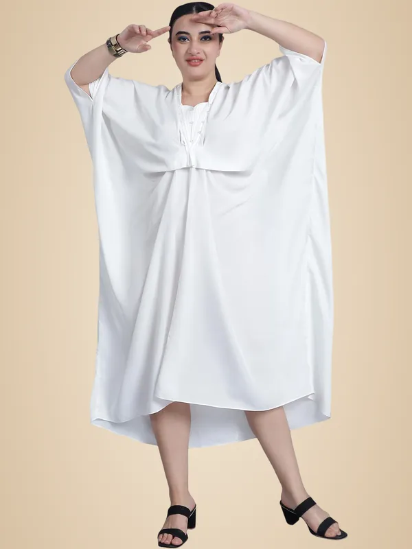 White_Polyester_Solid_Kaftan_For_Women