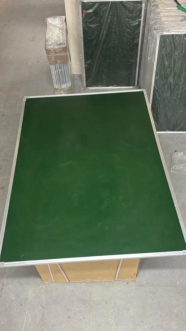 Green_Delux_Board_90_×_120_Cm