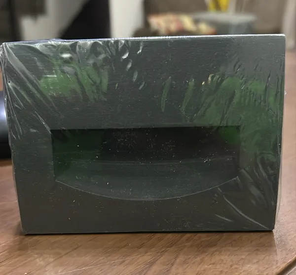 Green_Plastic_And_Led_Board_Step_Light