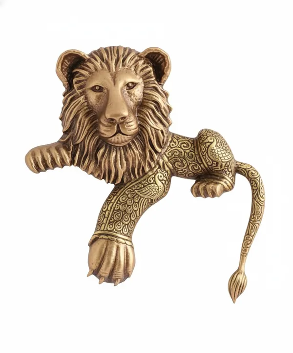 Golden_Vintage_Style_Simha_Lion_Pin_Ornate_Textured_Brooch