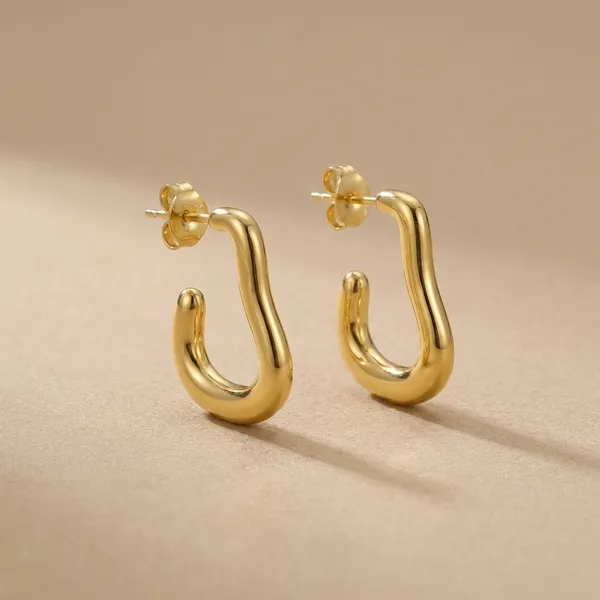 Gold-Toned_Wavy_Heart_Hoop_Earrings_For_Women