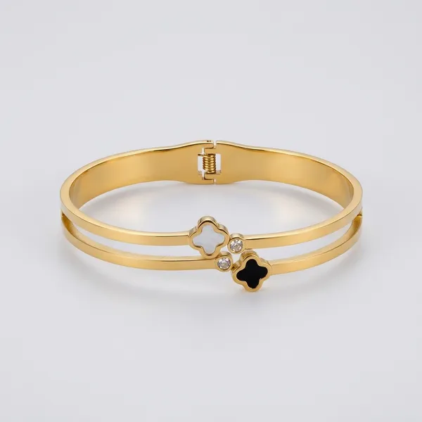 Gold-Plated_Clover_Bangle_With_Black_And_White_Enamel_For_Women