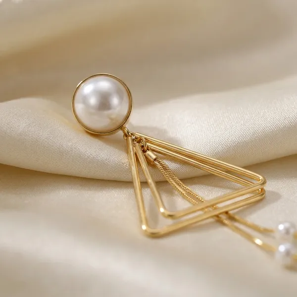 Elegant_Gold-Toned_Geometric_Triangle_Pearl_Drop_Earrings_For_Women