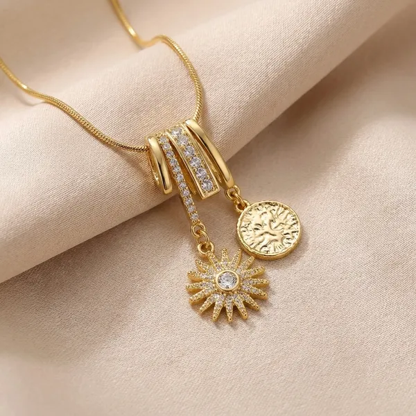 Cute_Illustrated_Greeting_Card_With_Necklace_Gift_Set_-_'Hey_Pretty'_For_Women