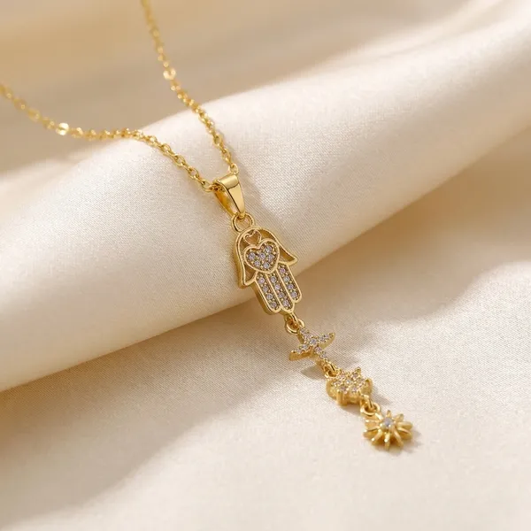 Hamsa_Star_And_Heart_Charm_Pendant_Necklace_With_Gold_Chain_For_Women