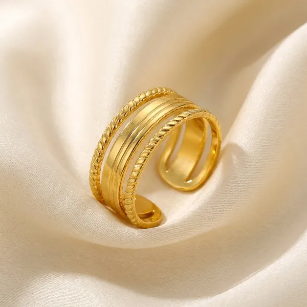 Elegant_Multi-Layer_Gold_Ring_With_Black_Stones_For_Women