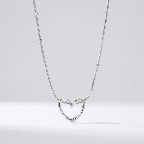 Elegant_Heart_Pendant_Necklace_With_Beaded_Chain_For_Women