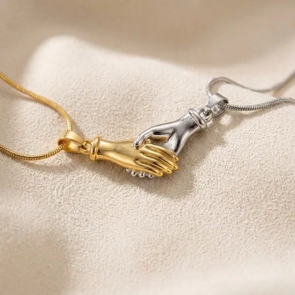Best_Friend_Necklace_Set_-_Gold_&_Silver_Praying_Hands_Pendant_For_Women
