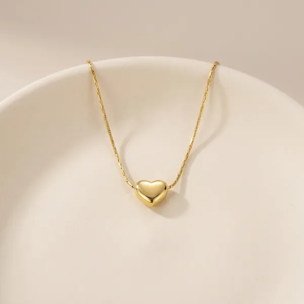 Gold-Toned_Heart_Pendant_Necklace_With_Delicate_Chain_For_Women