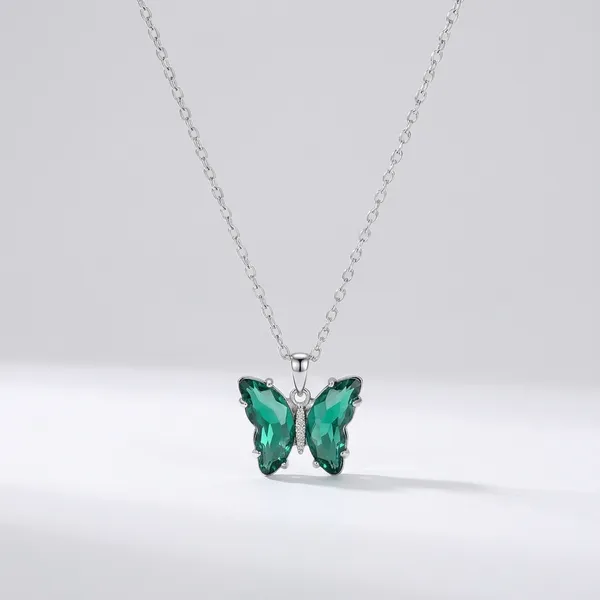 Sparkling_Butterfly_Pendant_Necklace_-_Turquoise_Green_Crystal_Charm_For_Women