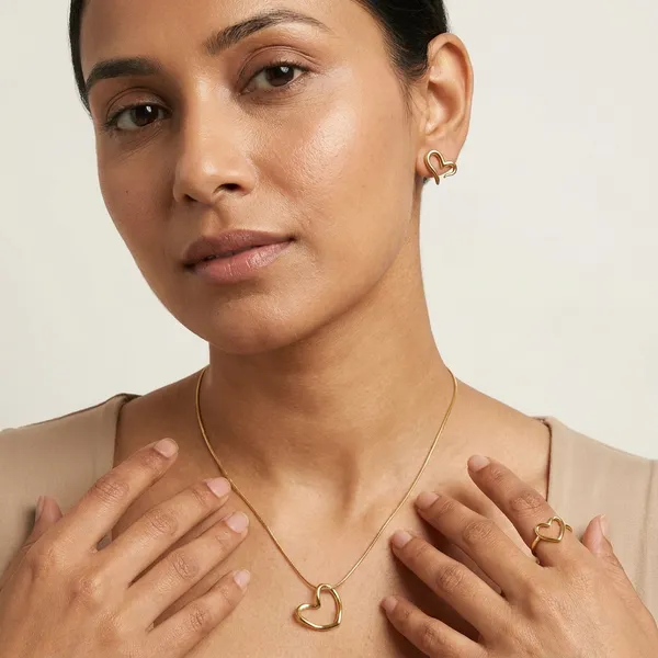 Aura_Jewels_Eternal_Love_Gold_Heart_Set