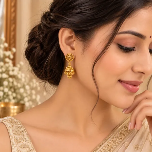 Aura_Jewels_Exquisite_Gold-Plated_Traditional_Jhumka_Earrings