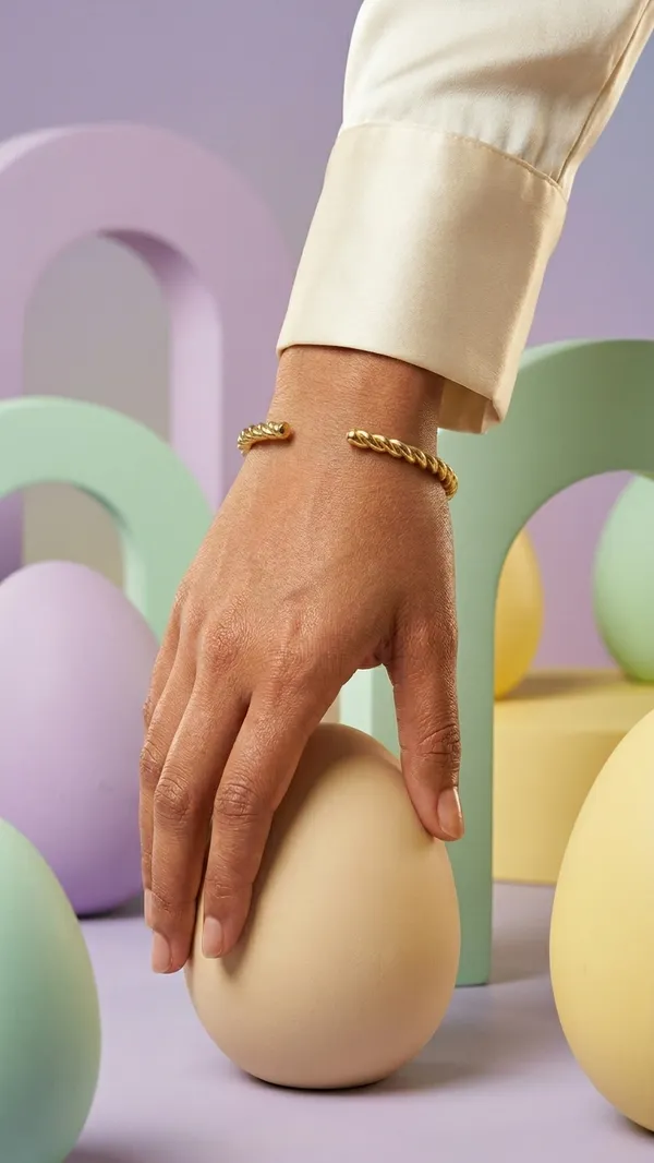 Royal_twist_gold_cuff_bracelet