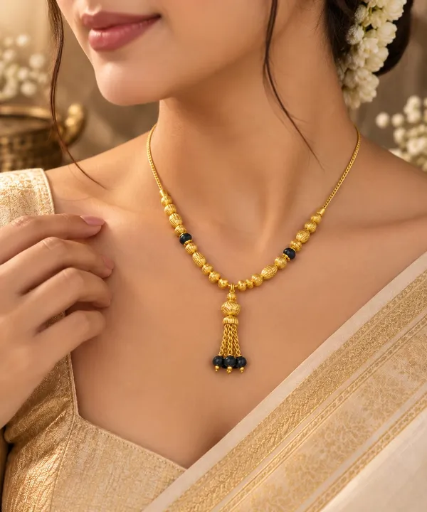Traditional_Gold_Beaded_and_black_beaded_Pendant_Chain