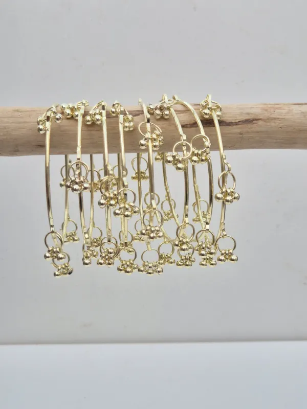 Viral_Trending_Dark_Multi_Raindrop_with_Gungaroo_Bangles_(_12_glass_bangles_and_4_ghungaroo_bangles)