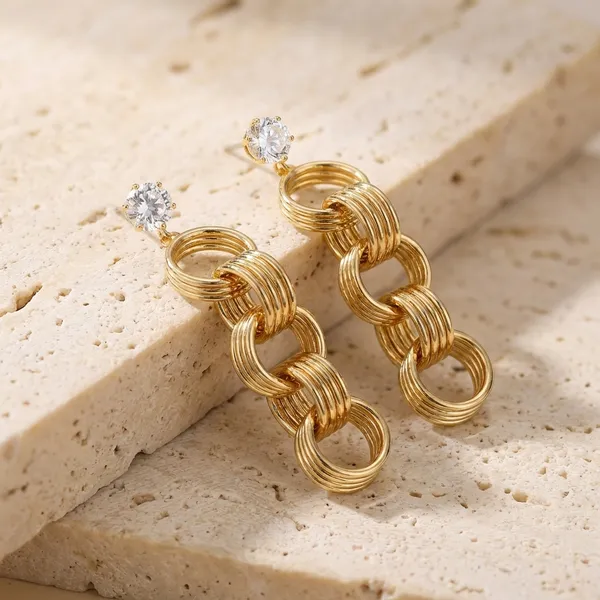 Gold-Tone_Interlocking_Ring_Dangle_Earrings_With_Crystal_Studs_For_Women