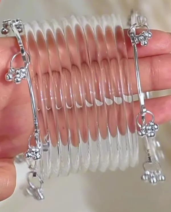 Viral_Trending_Water_Colour_Jelly_Bangle_Titli_Bangle_set_(pack_of_8_jelly+4_silver)
