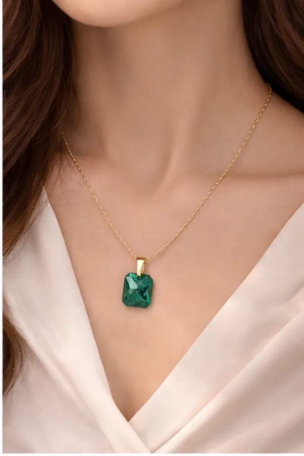 Emerald_Essence107