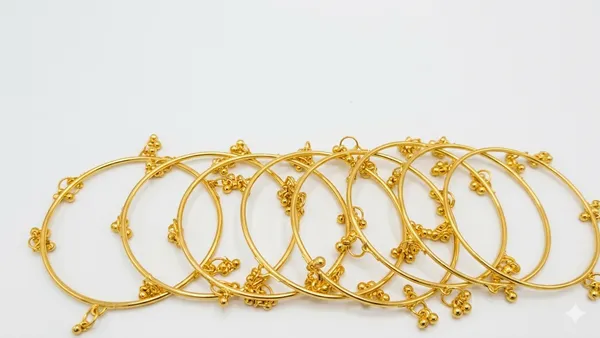 Viral_Trending_Light_Multi_Raindrop_with_Gungaroo_Bangles_(_12_Glass_bangle_and_4_Gungaroo_bangles)