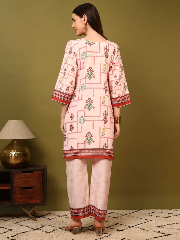 Cream_Rayon_Slub_Digital_Print_Co_Ord_Set_For_Women