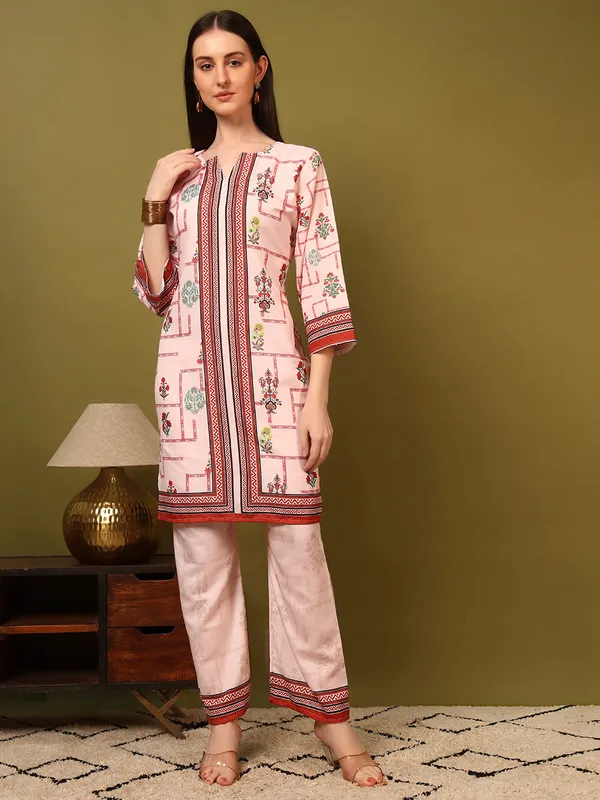 Cream_Rayon_Slub_Digital_Print_Co_Ord_Set_For_Women