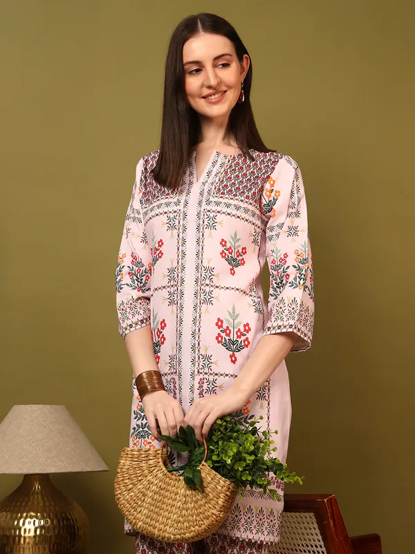 Coral_Rayon_Slub_Digital_Print_Co_Ord_Set_For_Women