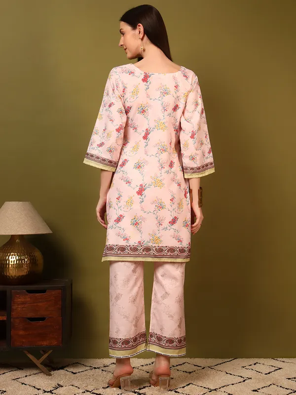Cream_Rayon_Slub_Digital_Print_Co_Ord_Set_For_Women