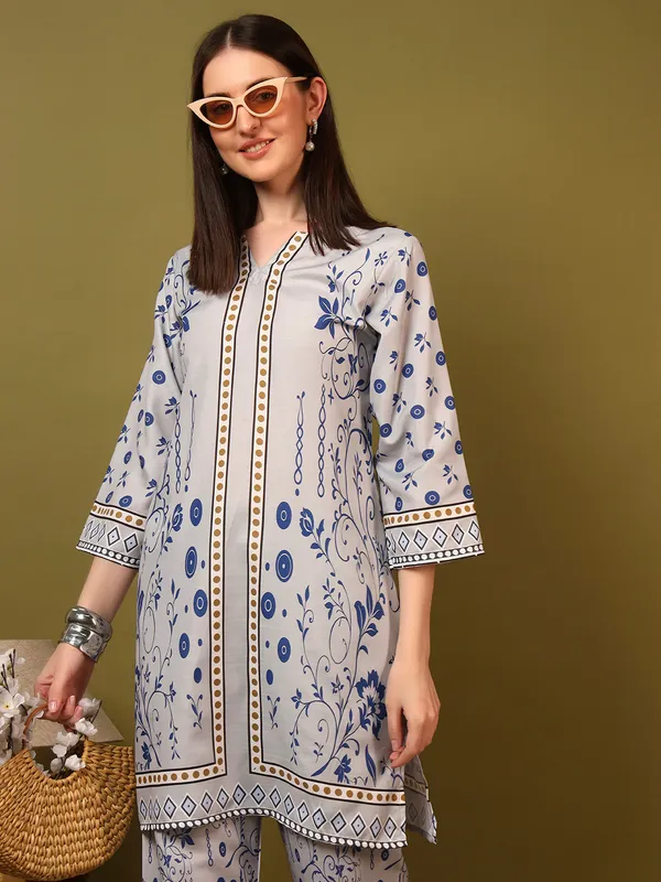 Grey_Rayon_Slub_Digital_Print_Co_Ord_Set_For_Women