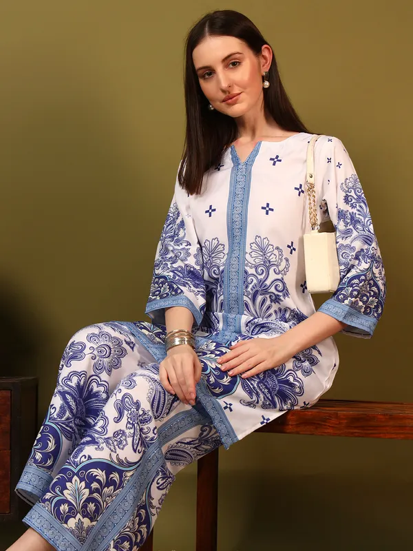 Blue_Rayon_Slub_Digital_Print_Co_Ord_Set_For_Women