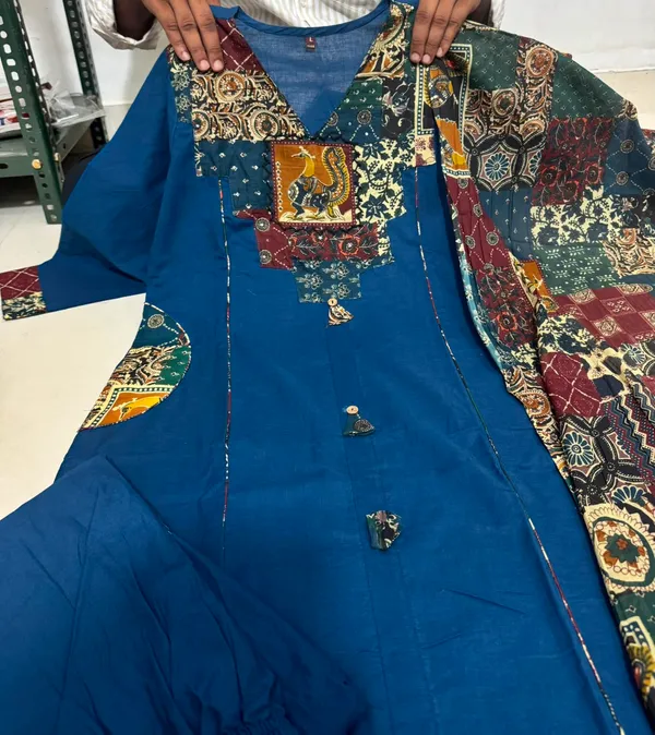 Blue_cotton_Kurta_set_Top_Crafted_with_Applique_Work_with_katha_work_&_both_side_Designer_Pocket_with_stlylish_Sleeves