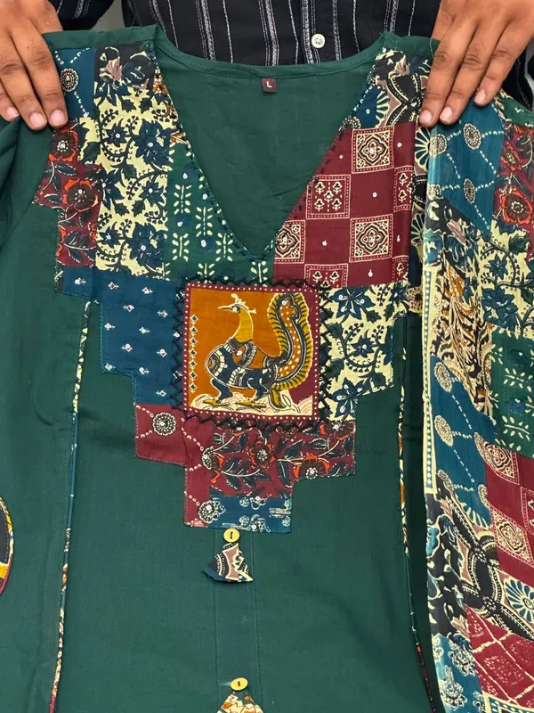 Green_cotton_Kurta_set_Top_Crafted_with_Applique_Work_with_katha_work_&_both_side_Designer_Pocket_with_stlylish_Sleeves