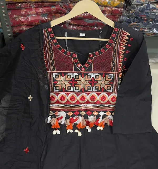 Black_Cotton_Suit_With_pretty_embroidery_work_on_yoke_and_embroidery_work_on_Pure_Mul_Cotton_dupatta__

