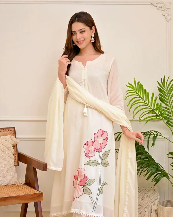 Women_Trendy_Cotton_Cream_Embriodred_Kurta_With_Pant_and_Dupatta