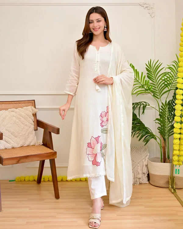 Women_Trendy_Cotton_Cream_Embriodred_Kurta_With_Pant_and_Dupatta