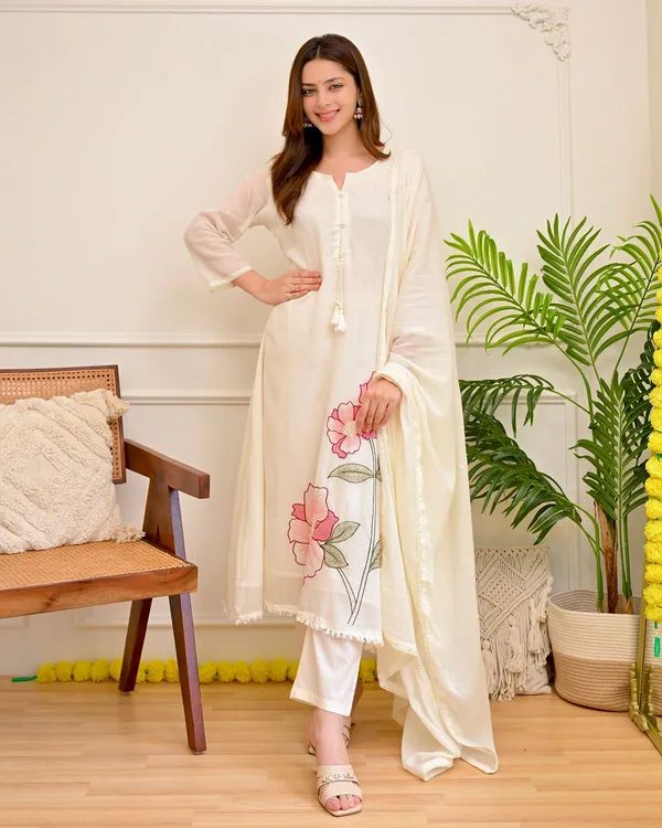 Women_Trendy_Cotton_Cream_Embriodred_Kurta_With_Pant_and_Dupatta