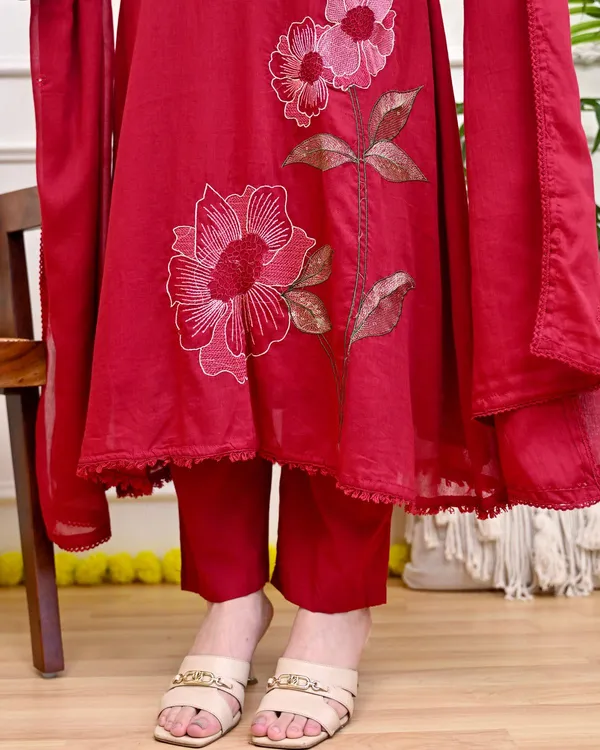 Women_Trendy_Cotton_Red_Embriodred_Kurta_With_Pant_and_Dupatta