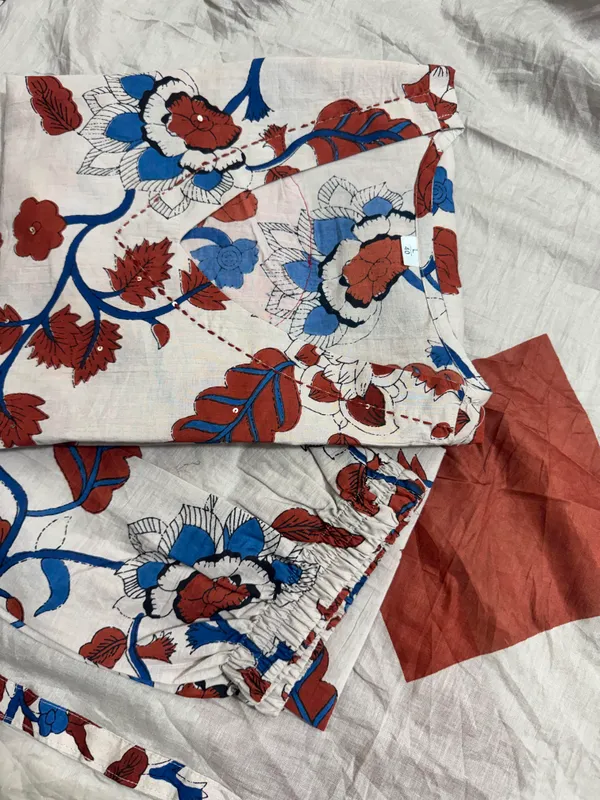 Women_Trendy_Cotton_Grey_Printed_Kurta_With_Pant_and_Dupatta