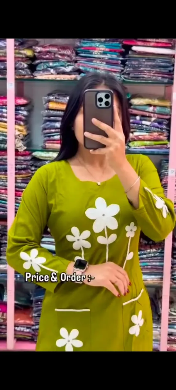 Women_Trendy_Cotton_Green_Embriodred_Kurta_With_Pant