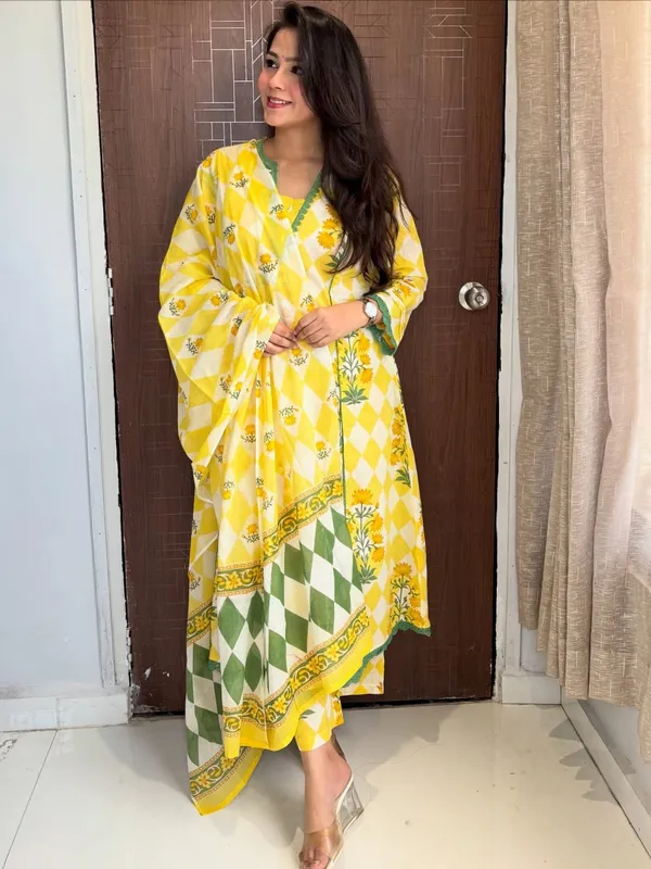 Women_Trendy_Cotton_Lemon_Printed_Kurta_With_Pant_and_Dupatta