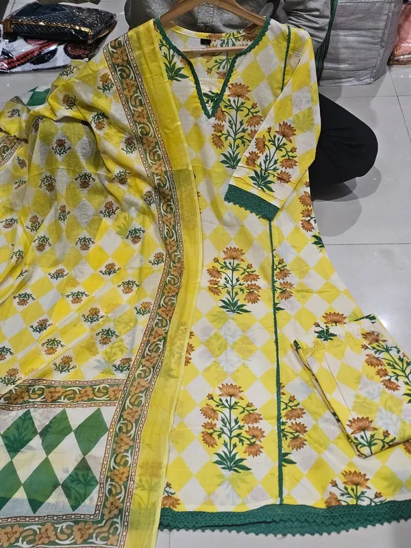 Women_Trendy_Cotton_Lemon_Printed_Kurta_With_Pant_and_Dupatta