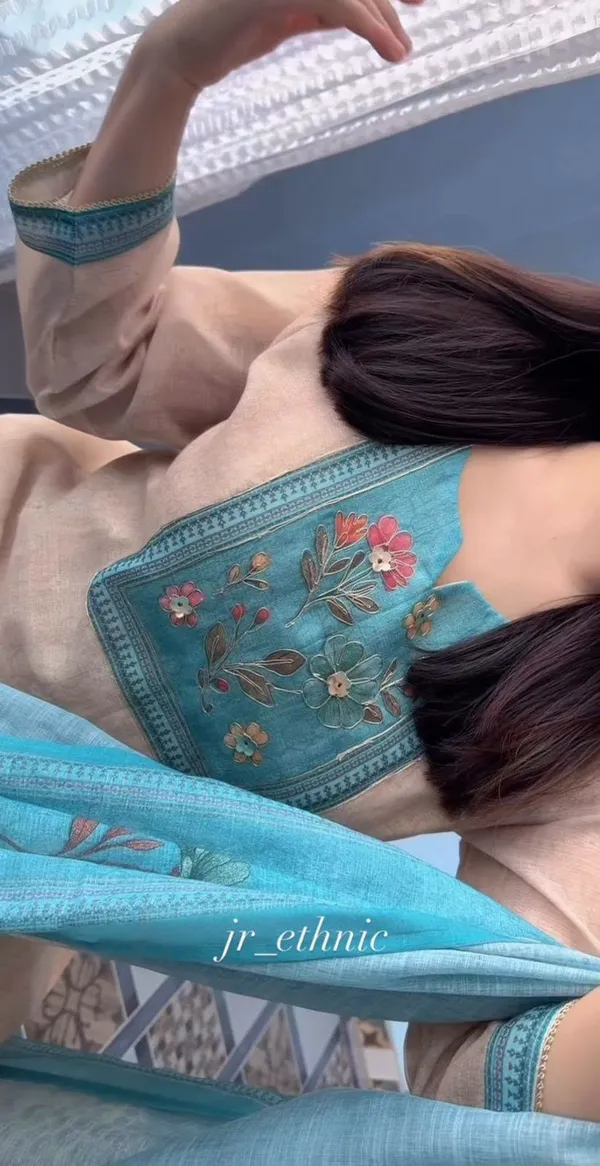 Linen_soft_Suit_with_exquisite_Peacock_artwork,_handwork_and_katha_work_on_it_with_paired_Pant_and_Digital_Dupatta