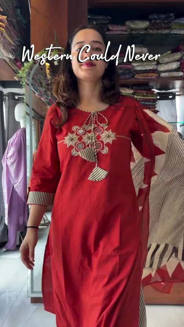 Saganeri_Solid_Print_Red_Kurta_Set_With_Embroidery_&_Mirror_Hand_Work