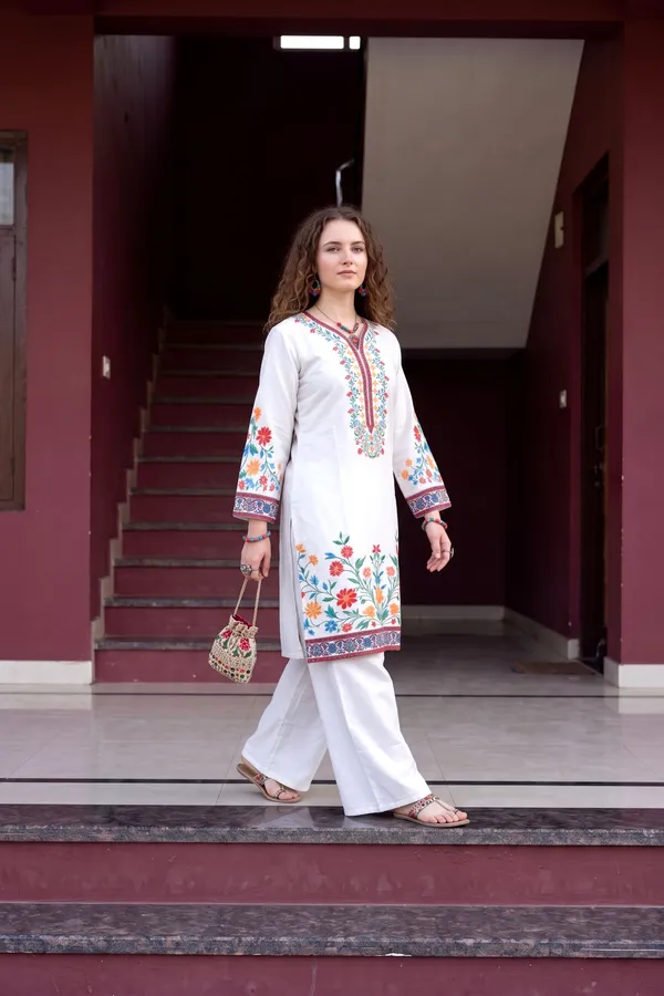 Women_White_Rayon_Slub_Floral_Printed_Co-ord_Set