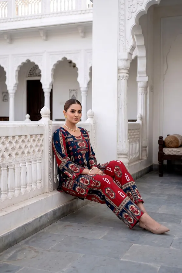 Women_Blue_&_Red_Ethnic_Geometric_Digital_Printed_Rayon_Co-Ord_Set