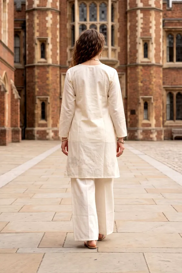 Women_Off-White_Cotton_Embroidered_Co-ord_Set