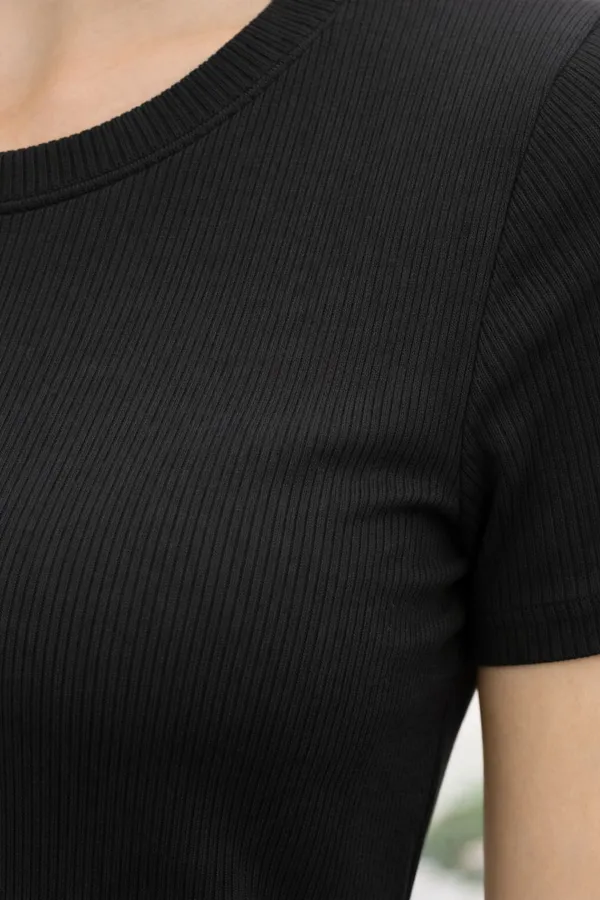 Black_Cotton_Blend_Self_Design_T-Shirt_For_Women