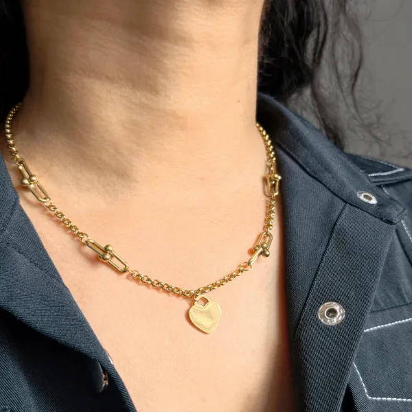 Adelina_Tarnish-Resistant_Gold_Heart_Charm_Necklace